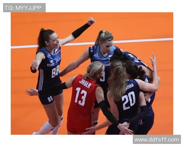 成都羽毛球队在欧锦赛积分榜中以75分稳居首位展现强劲实力