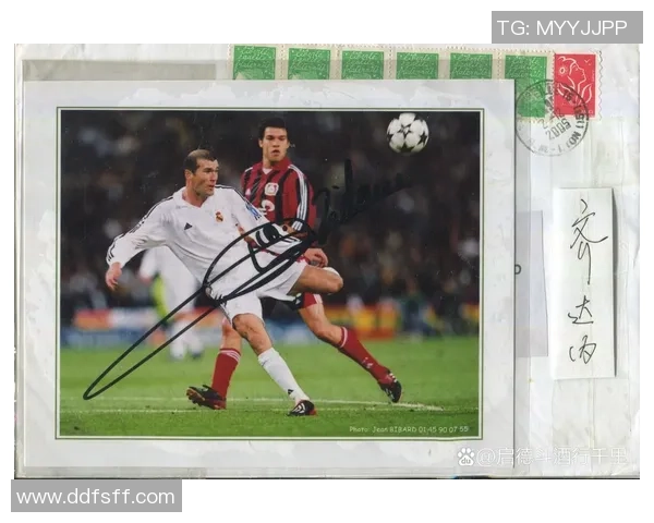 足球明星签名卡片的魅力与收藏价值探讨